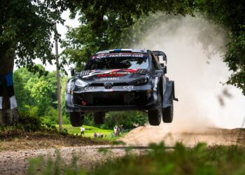 SS10: Rovanperäle WRC karjääri 200. katsevõit, Tänak hingab Katsutale kuklasse