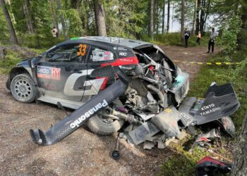 SS19: Toyotale täielik katastroof: Nii Rovanperä kui ka Evans tegid avarii ning katkestasid Soome ralli