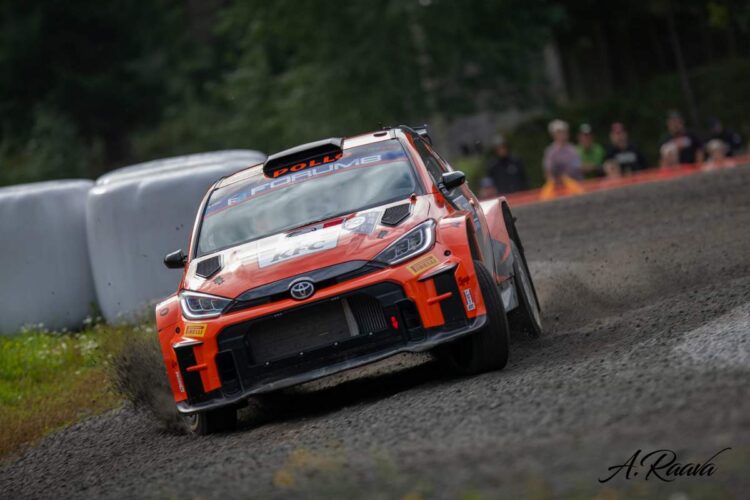 SUUR GALERII: Ott Tänak, Robert Virves, Georg Linnamäe ja Romet Jürgenson Soome MM-rallil 2024