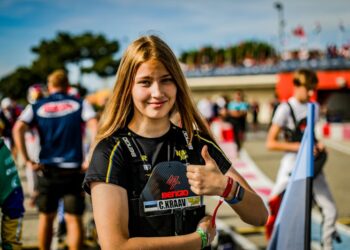 Carmen Kraav 2022 aasta FIA mootorispordimängudel SRO / TWENTY-ONE CREATION - Jules Benichou