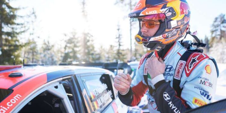 Thierry Neuville Rootsi rallil 2024, Foto: Vincent Thuillier / Hyundai Motorsport GmbH