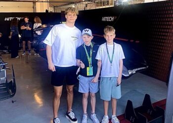 Paul Aron, Albert Tamm