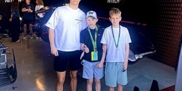 Paul Aron, Albert Tamm