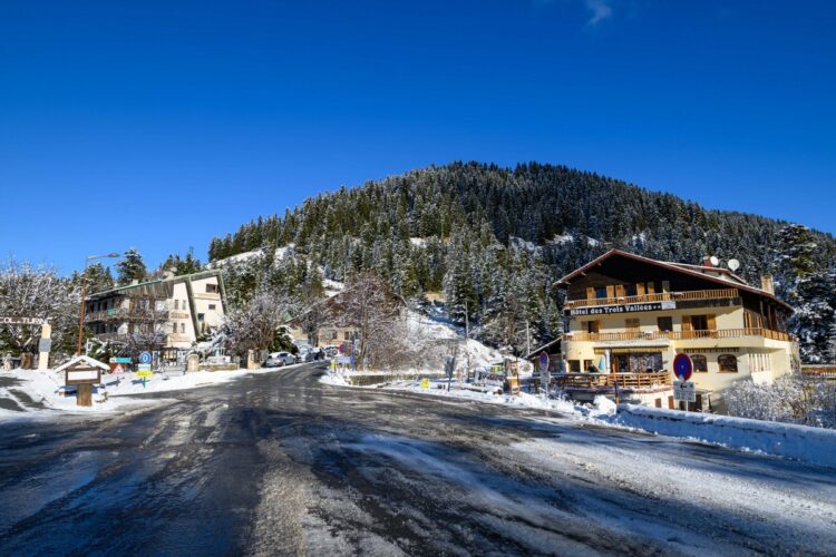 PILDID: Vaata millised olud on võistlejaid ees ootamas hooaja avaetapil Monte Carlos