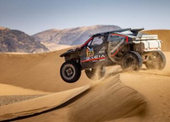 Sebastien Loeb ja Fabian Lurquin, Dacia SANDRIDERS, Dakar 2025, Foto: Kin Marcin / Red Bull Content Pool