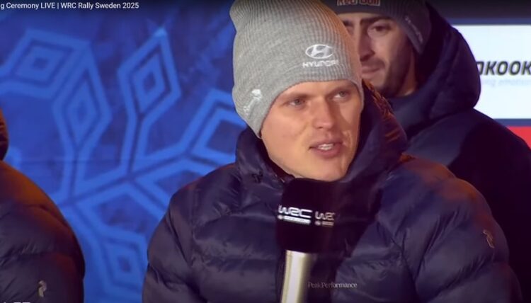 Südamlik hetk: Ott Tänak laulis Rootsi ralli avatseremoonial tütrele sünnipäevalaulu