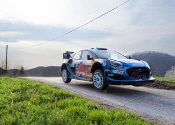 Photo by Luca Scalvinoni: https://www.pexels.com/photo/ford-fiesta-in-wrc-rally-17140848/