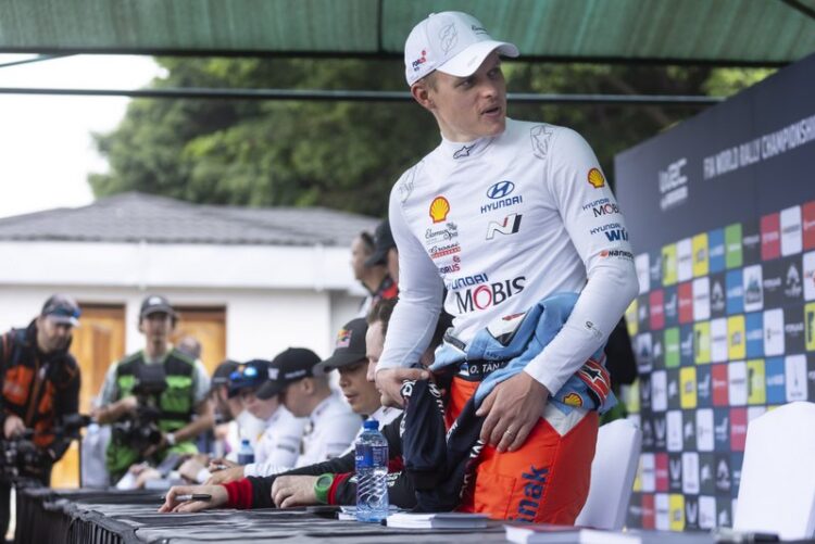 Tänak peale avapäeva: “Hea on see, et üldse kohale jõudsime – Lühikese ajaga on juba liiga palju juhtunud“