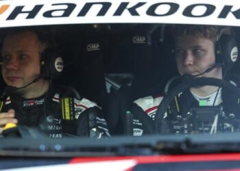 Jonne Halttunen ja Kalle Rovanperä. Foto: Toyota GAZOO Racing WRT