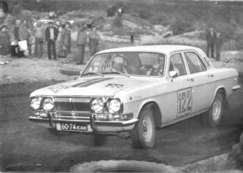 Hillar Salumäe / Enn Sarap Automi Suurrallil 1980. aastal Aluvere karjääris. Foto: rally.ee arhiiv