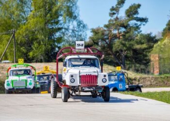 Veoautode hooaeg algab Raassilla rajal. Foto: Ave Pärn