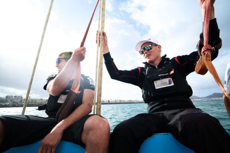 Ott Tänak ja Martin Järveoja, Kanaari saarte MM-rallil, Foto: Romain Thuillier / Hyundai Motorsport GmbH
