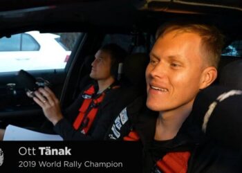 Ott Tänak Kanaari saarte rallirajaga tutvumisel, Kuvatõmmis videost