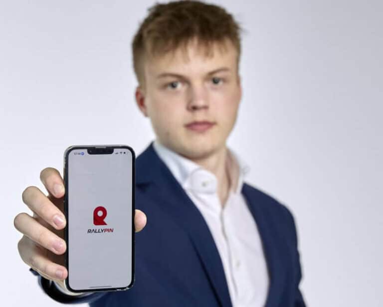 Eestis loodud äpp RallyPin on autoralli Euroopa meistrivõistluste etapi ametlik mobiilirakendus