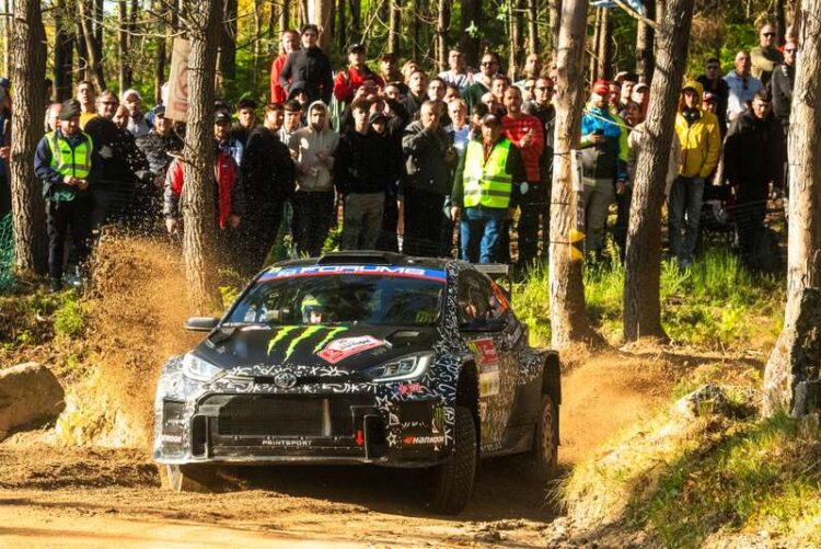 Oliver Solberg ja Elliott Edmondson Portugali rallil 2025, Foto: Jaanus Ree / Red Bull Content Pool