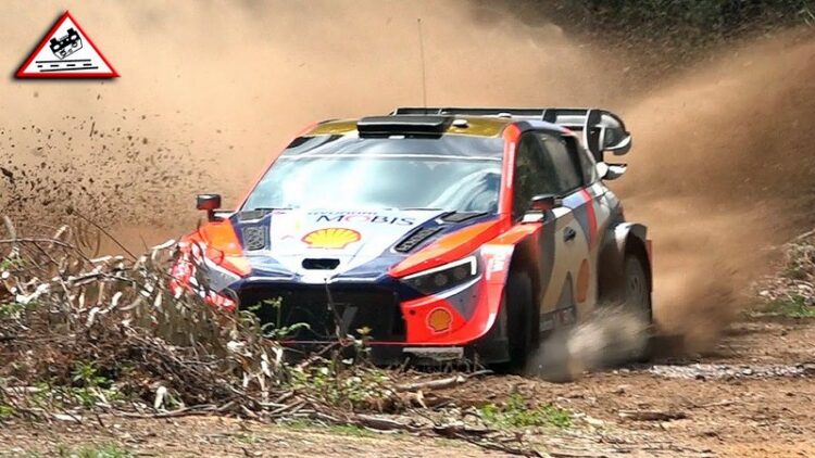 Kuvatõmmis videost: Ott Tänak ja Martin Järveoja Portugali ralli eelsel testil 2025