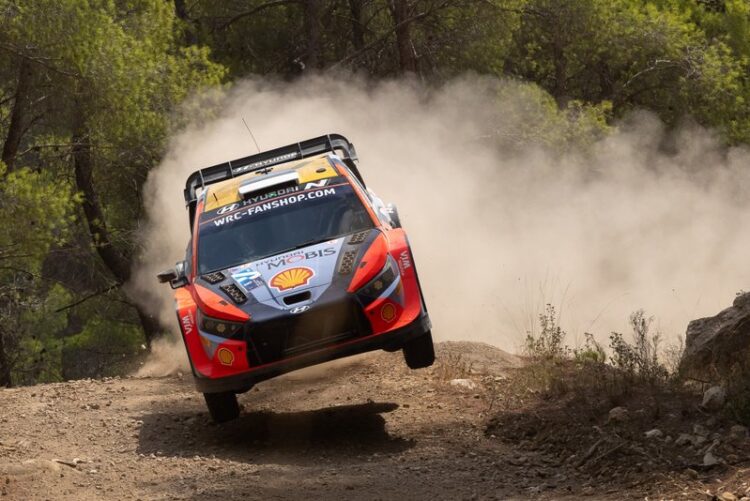 Ott Tanak ja Martin Jarveoja Kreeka MM-ralli 2024, Foto: Dufour Fabien / Hyundai Motorsport GmbH