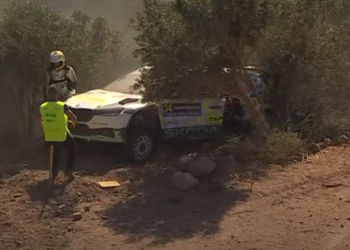 SS14: Sardiinia draama sai jätku: WRC2 klassi liider sõitis teelt välja – VIDEO