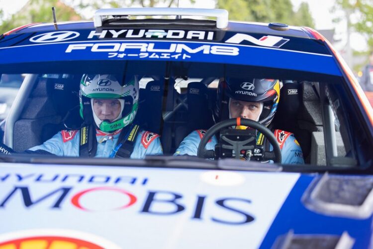 Ott Tanak ja Martin Jarveoja, Foto: Dufour Fabien / Hyundai Motorsport GmbH