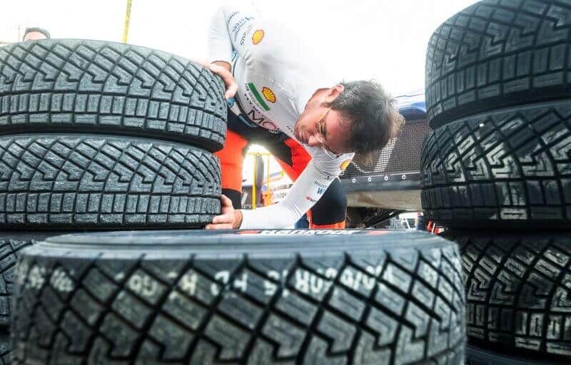 Thierry Neuville Kreeka MM-rallil, Foto: Jaanus Ree / Red Bull Content Pool