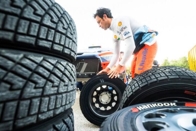 Thierry Neuville Kreeka MM-rallil, Foto: Jaanus Ree / Red Bull Content Pool