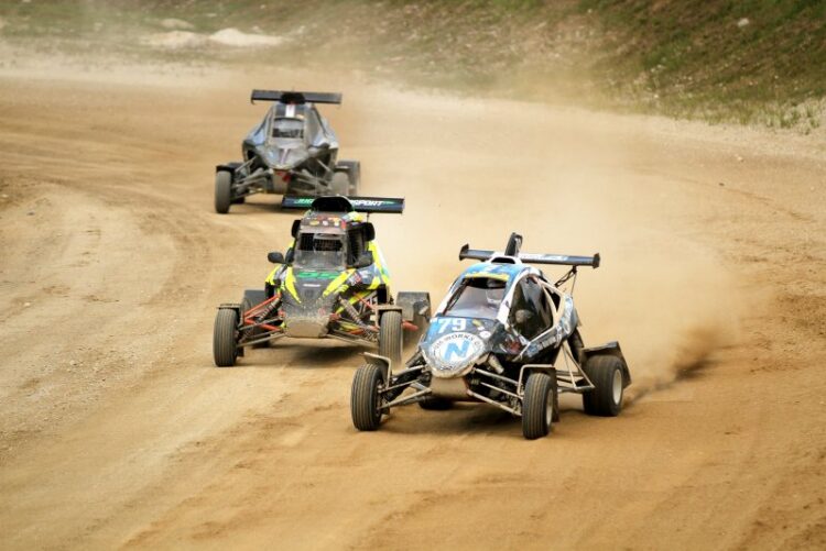 Martin Juga (nr 25) võitis CrossCaride klassi. Fotod: Rando Aav / rally.ee
