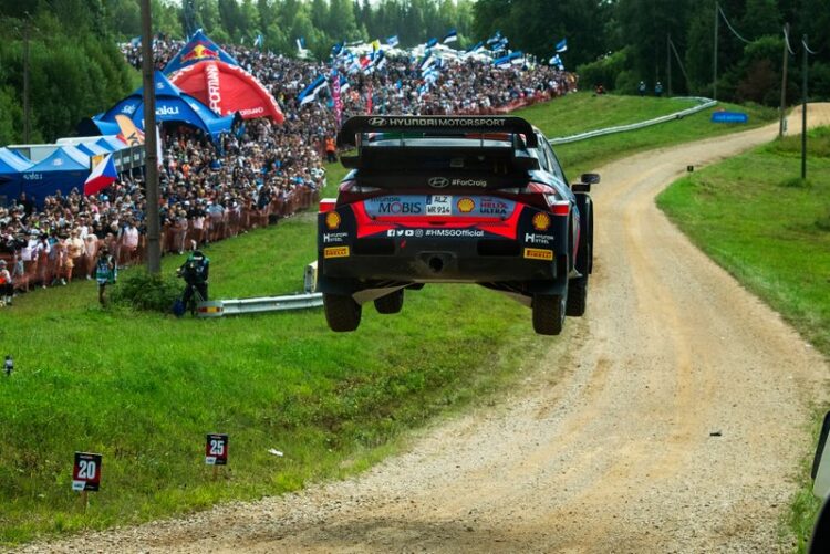 Nädalavahetusel sõidetakse Delfi Rally Estonia. Foto: Jaanus Ree / Red Bull Content Pool