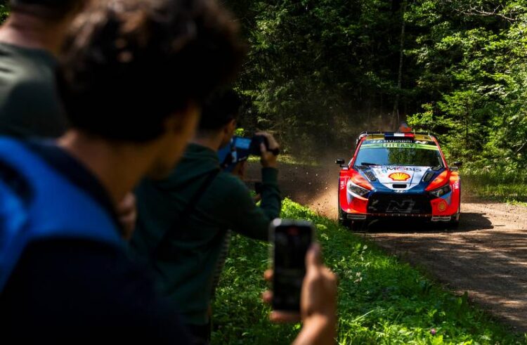 Adrien Fourmaux ja Alexandre Coria Rally Estonia 2025, Foto Jaanus Ree / Red Bull Content Pool