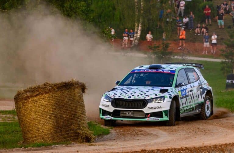 Võimast sõitu tegev Robert Virves ei anna WRC2 klassis teistele mingit sõnaõigust