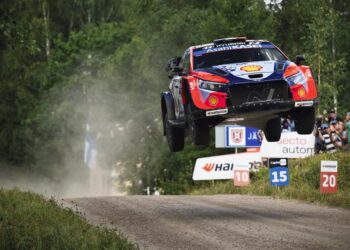 Ott Tänak ja Martin Järveoja Soome MM-rallil 2025, Foto: Vincent Thuillier / Hyundai Motorsport GmbH