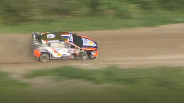 Adrien Fourmaux Hyundai sellel katsel