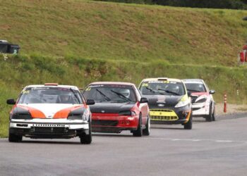 Noorteklassi sõitu juhib Marten Muld. Foto: Annika Künnapas