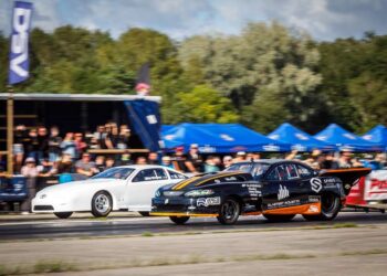 Veljo Einberg (esiplaanil) alistas Outlaw finaalis Viljar Mäesepa. Foto: Pille Russi