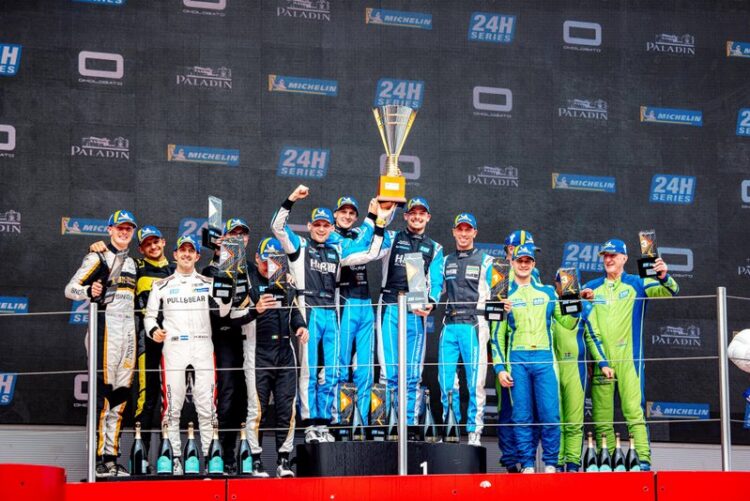 Mühlner Motorsport võitis Barcelonas. Foto: Mühlner Motorsport