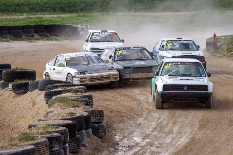 Rahvakrossid on populaarsed. Foto: Pille Russi