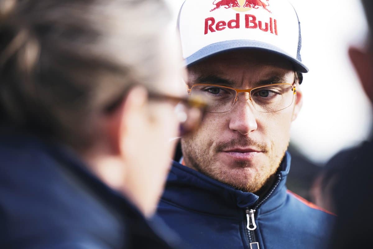 Thierry Neuville, Foto: Vincent Thuillier / Hyundai Motorsport GmbH