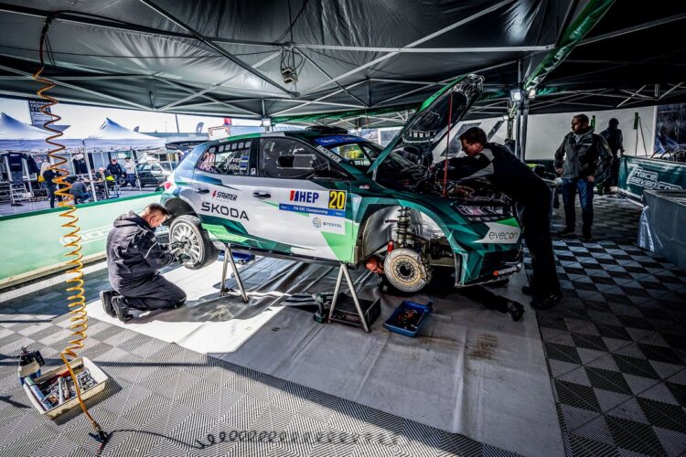 Robert Virves ja Jakko Viilo Horvaatia rallil 2025, Foto: André Lavadinho andre@at-world.com