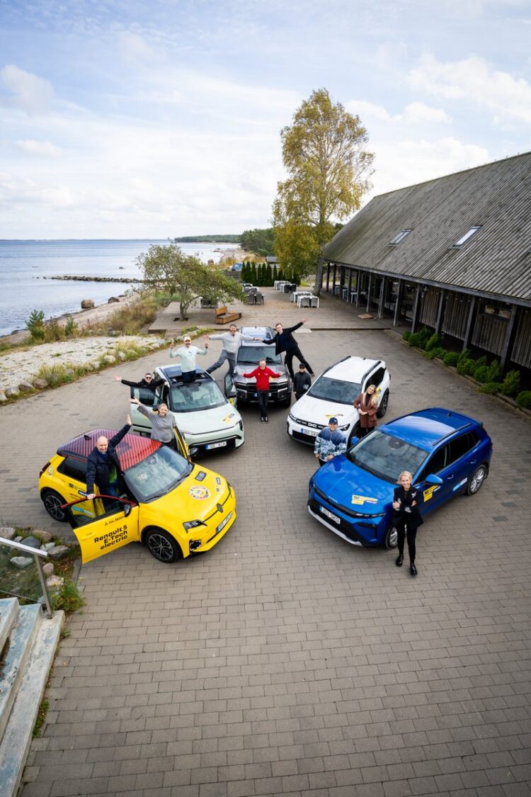 PILDID: Toimus Eesti Autogala 2025 suur sõidupäev