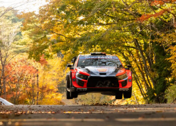 SS8: Päeva katsevõiduga alustanud Forumaux: “Ma ei viitsi rohkem selle auto kallal viriseda – lihtsalt sõidan ja pingutan”