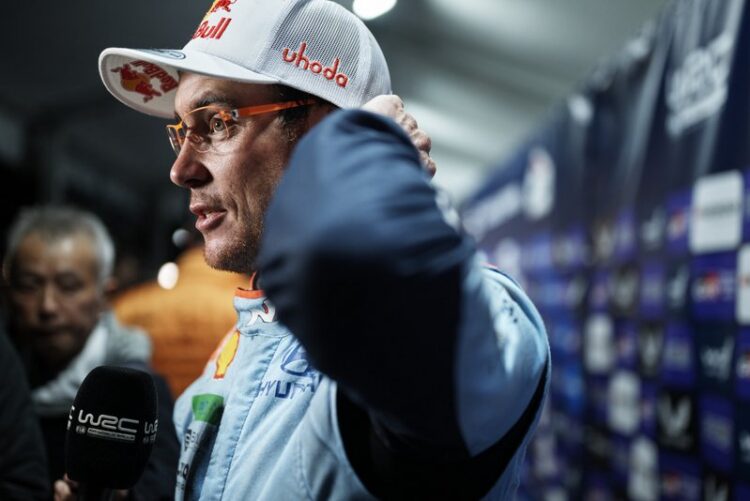 Thierry Neuville, Jaapani MM-ralli, Foto: Vincent Thuillier / Hyundai Motorsport GmbH