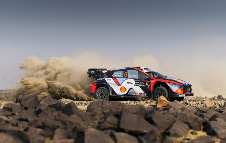Ott Tänak ja Martin Järveoja Saudi Araabia MM-ralli 2025, Foto: Romain Thuillier / Hyundai Motorsport GmbH