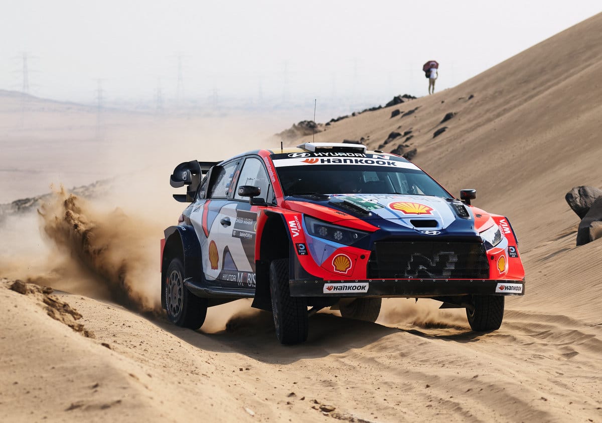 Ott Tänak ja Martin Järveoja Saudi Araabia MM-ralli 2025, Foto: Romain Thuillier / Hyundai Motorsport GmbH
