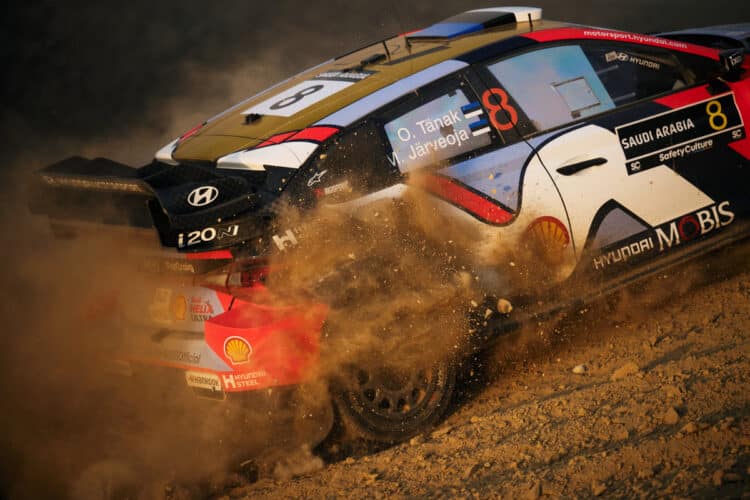 Ott Tänak ja Martin Järveoja Saudi Araabia MM-ralli 2025, Foto: Romain Thuillier / Hyundai Motorsport GmbH