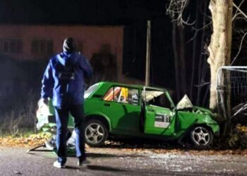 PILDID: Hiiumaa rahvarallil juhtus tõsine avarii – sõitjad viidi haiglasse