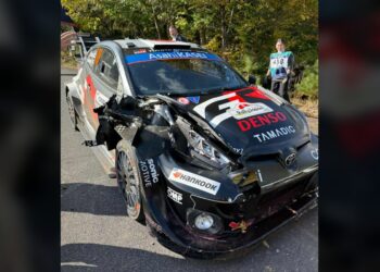 Takamoto Katsuta auto 11. katse finišis