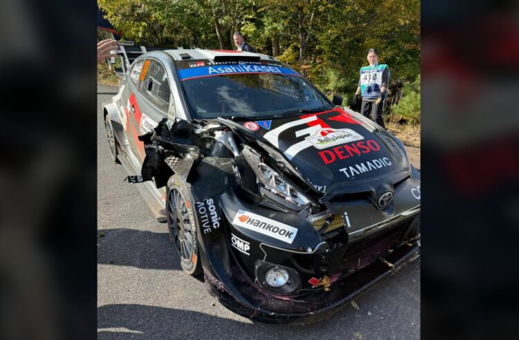 Takamoto Katsuta auto 11. katse finišis