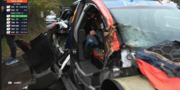 Adrien Fourmaux auto katse lõpus