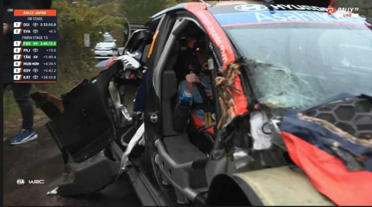 Adrien Fourmaux auto katse lõpus