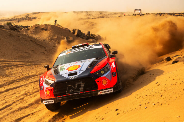 Adrien Fourmaux ja Alexandre Coria, Saudi Araabia MM-ralli 2025, Foto: Jaanus Ree / Red Bull Content Pool