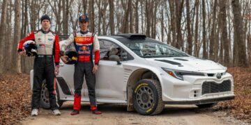 Topi Luhtinen, Seth Quintero ja Toyota GR Corolla RC2. Foto: Toyota Gazoo Racing
